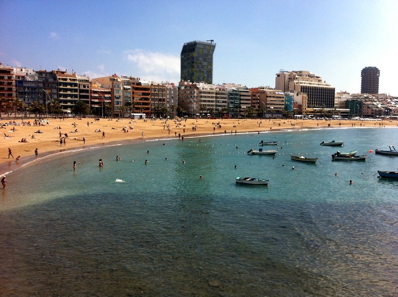 Las Canteras Beach - Beach in Gran Canaria
