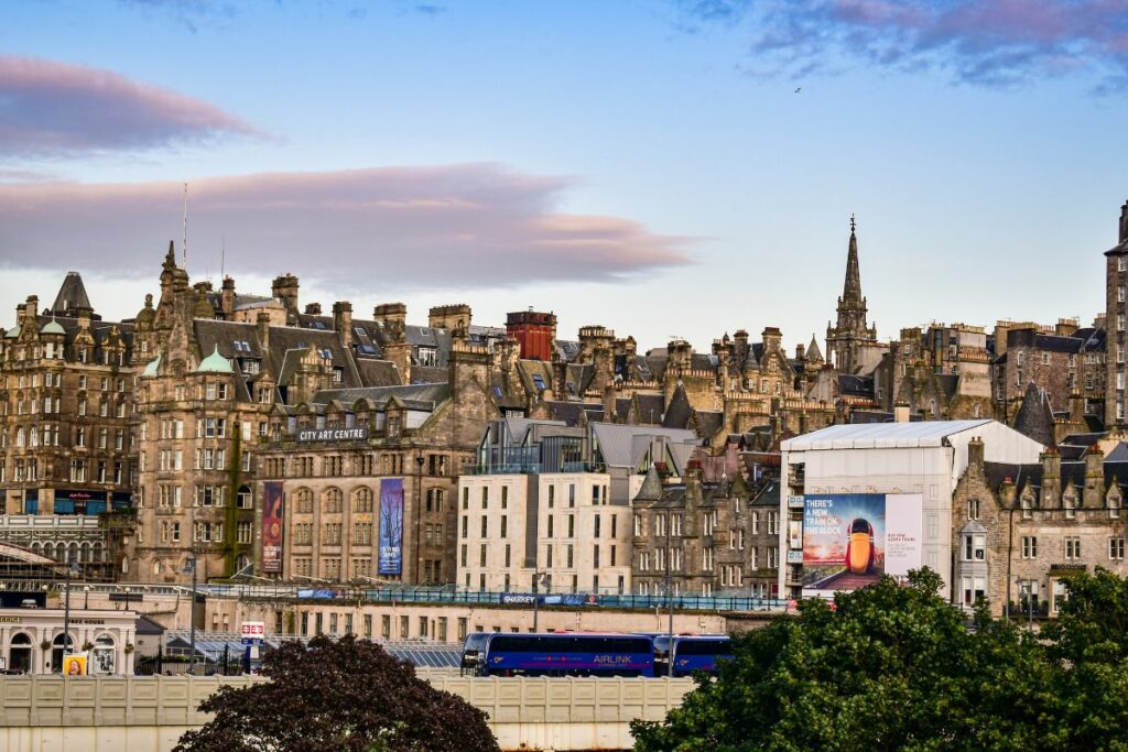 Edinburgh Tourism Statistics AndTrends